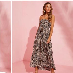 Vici Collection Paradera Printed Halter Maxi Dress - Black/White Size Large